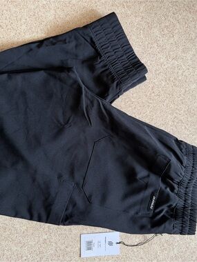 Jaanuu Black Men's Cargo Powel Jogger Pants Medium New
